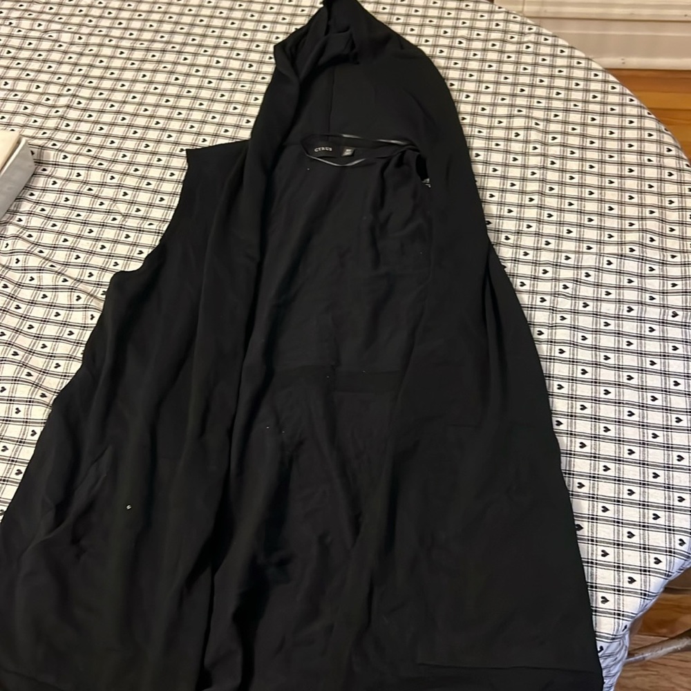 Black hoodie vest size 3X